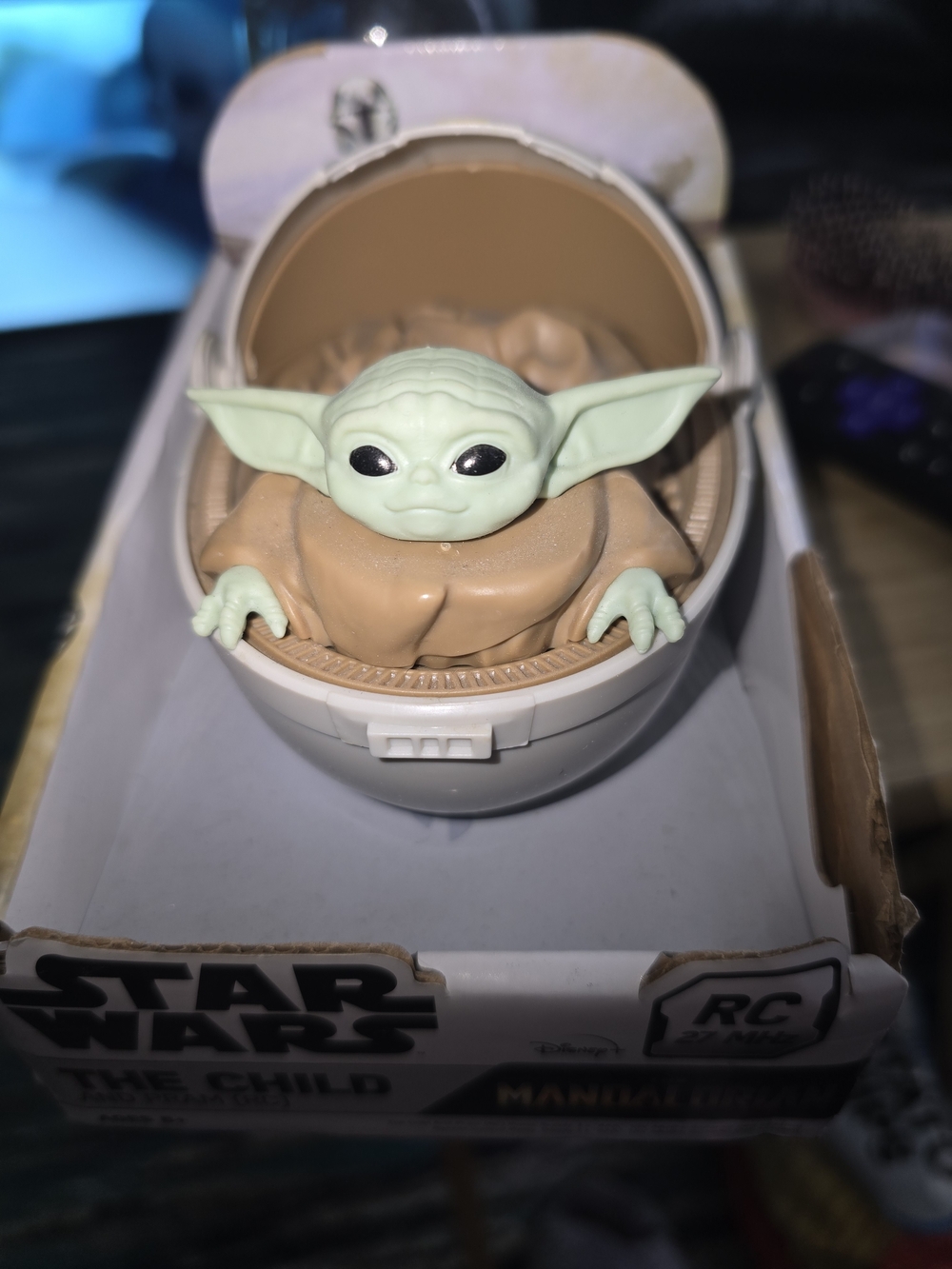 Star Wars The Child Figure in Light Green and Brown Robe